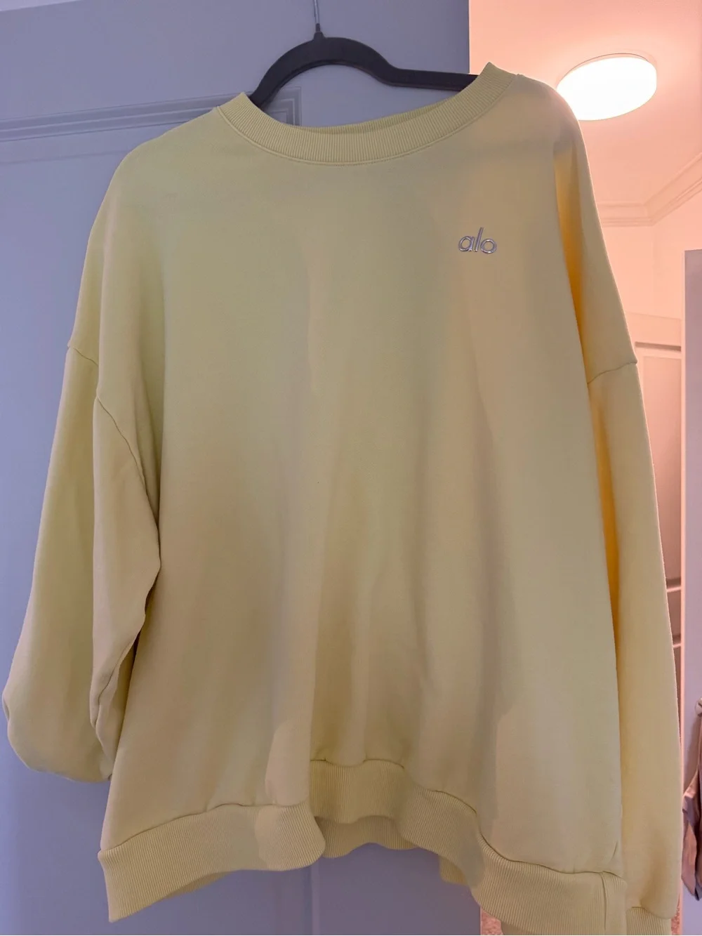 ALO Yoga Lemon Crewneck Sweatshirt